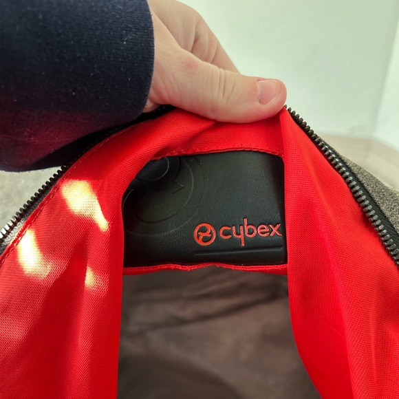 Cybex Platinum Priam Changing Bag Black Gray Women’s Travel Carry Baby Tote Zip - Picture 12 of 15